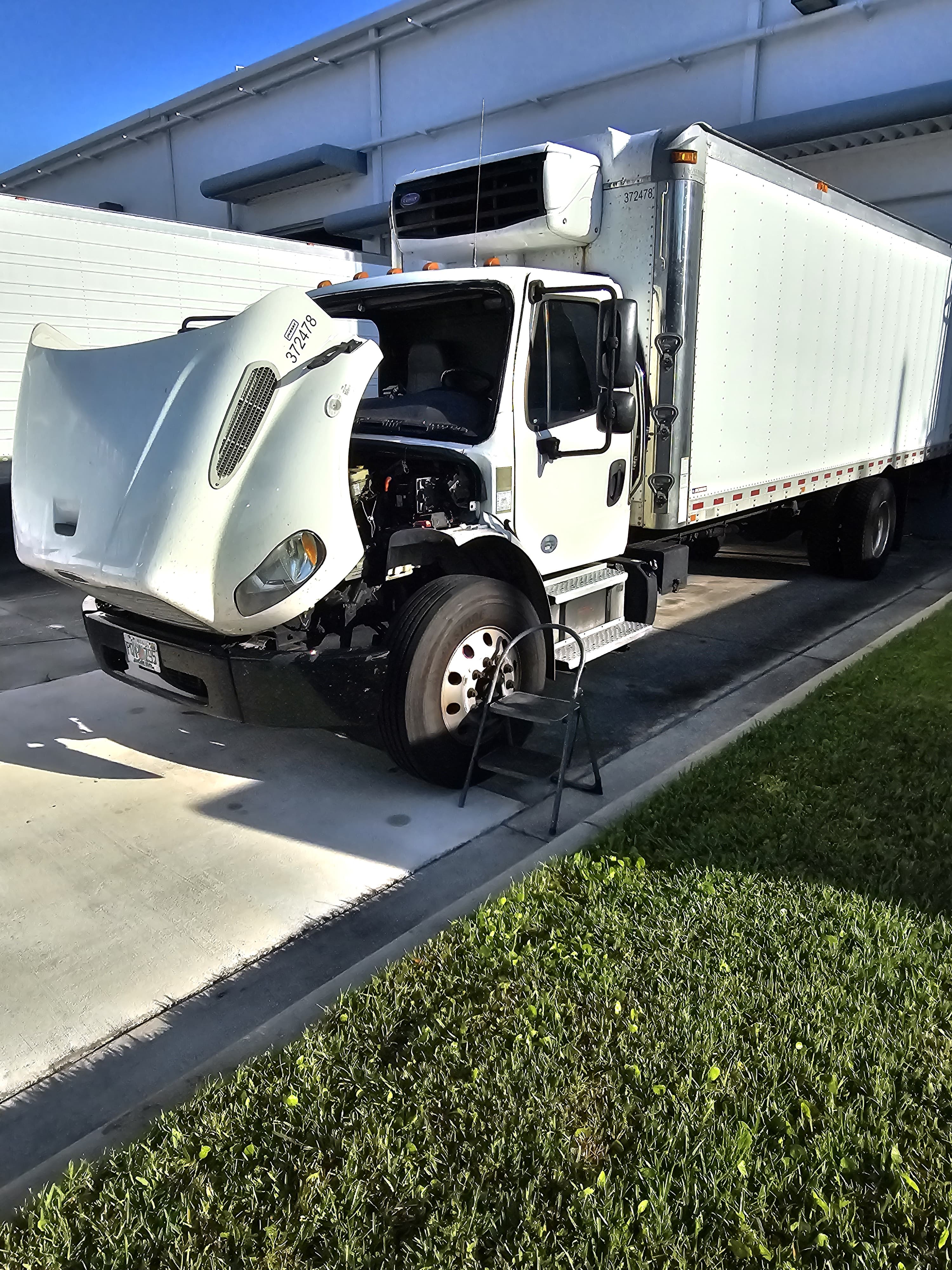 Freightliner M2 Box Truck — fleet glass service by MAG Mobile Auto Glass